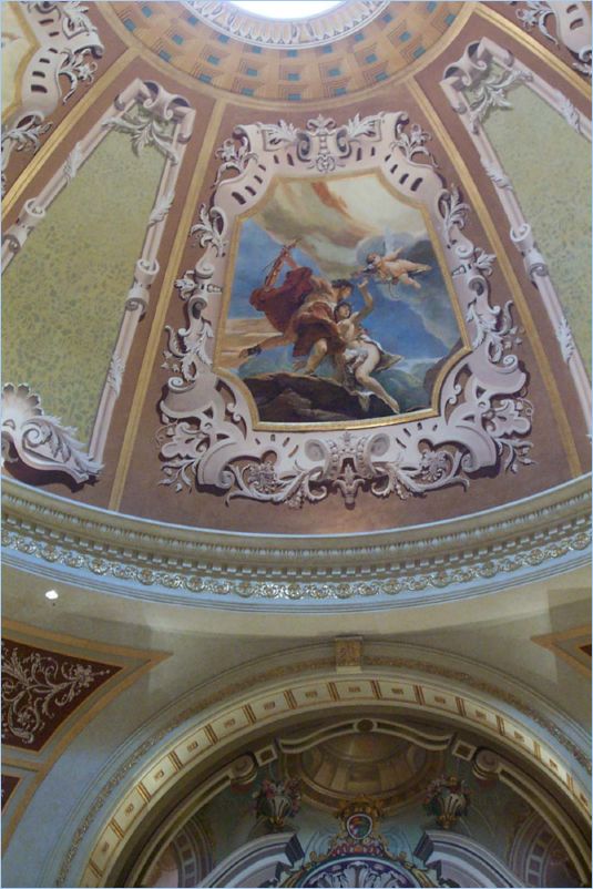 Venetian Inside