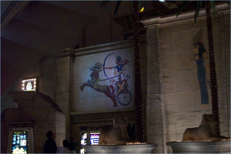Luxor Inside